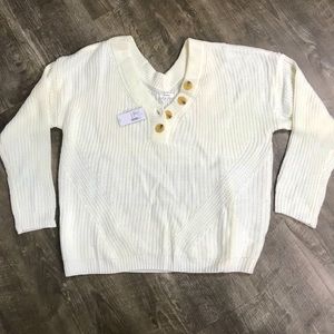 Off white, brand new woman’s sweater